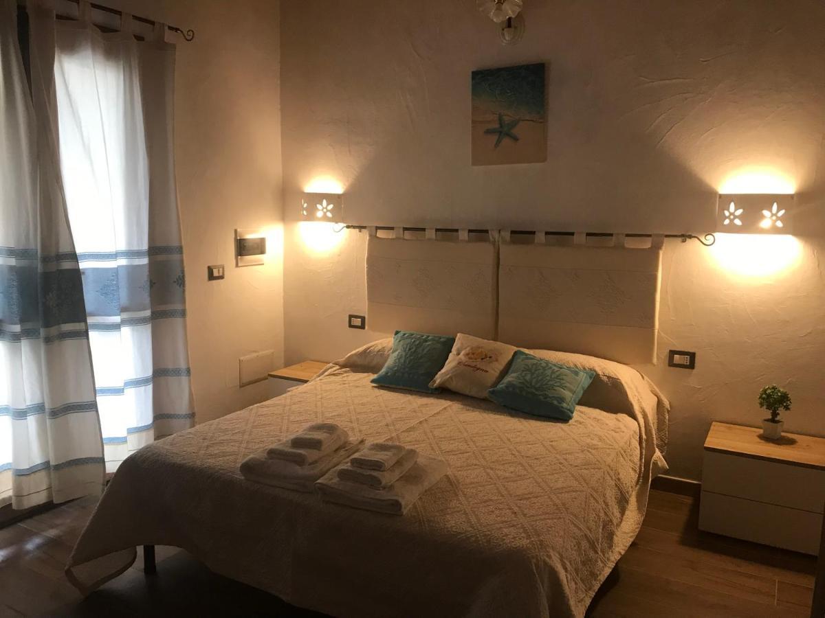 Hotel La fragola in Campagna San Pantaleo Esterno foto